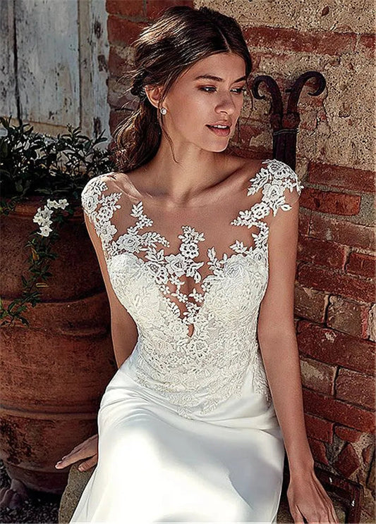 Customized Scoop Short Sleeve Lace Appliques Mermaid Wedding Dresses Natural Slim Buttons Back Women Bride Gown Illusion Vestido Badiee Stylez