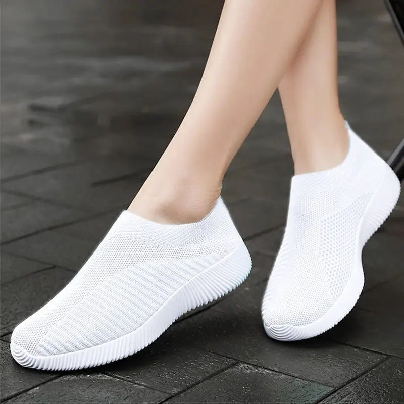 Women Vulcanized Shoes High Quality Women Sneakers Slip On Flats Shoes Women Loafers Plus Size 42 Walking Flat 1926baise