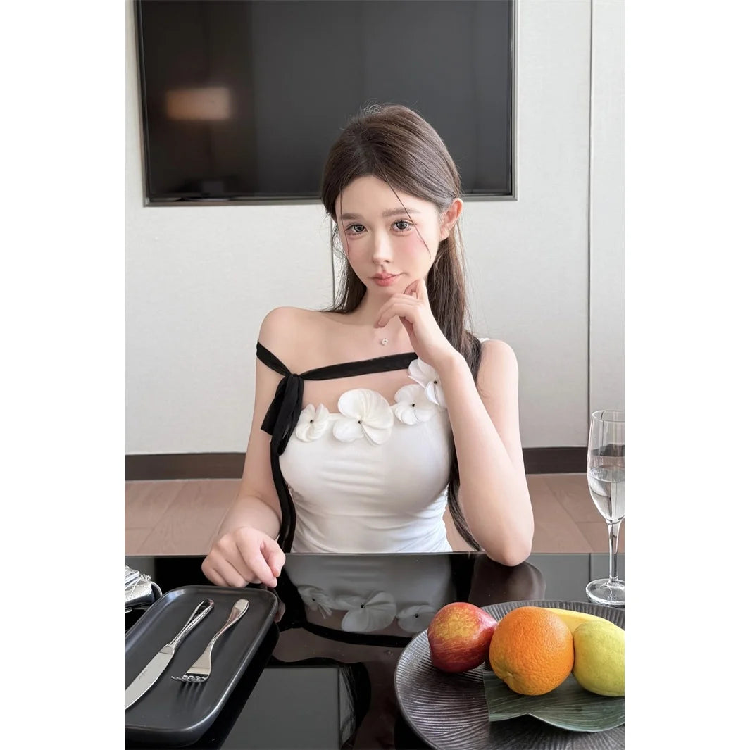 Women Asymmetric Blouse Summer Floral Applique Sleeveless Top Tie Front Design Elegant Night Out Outfit Romantic Date Top