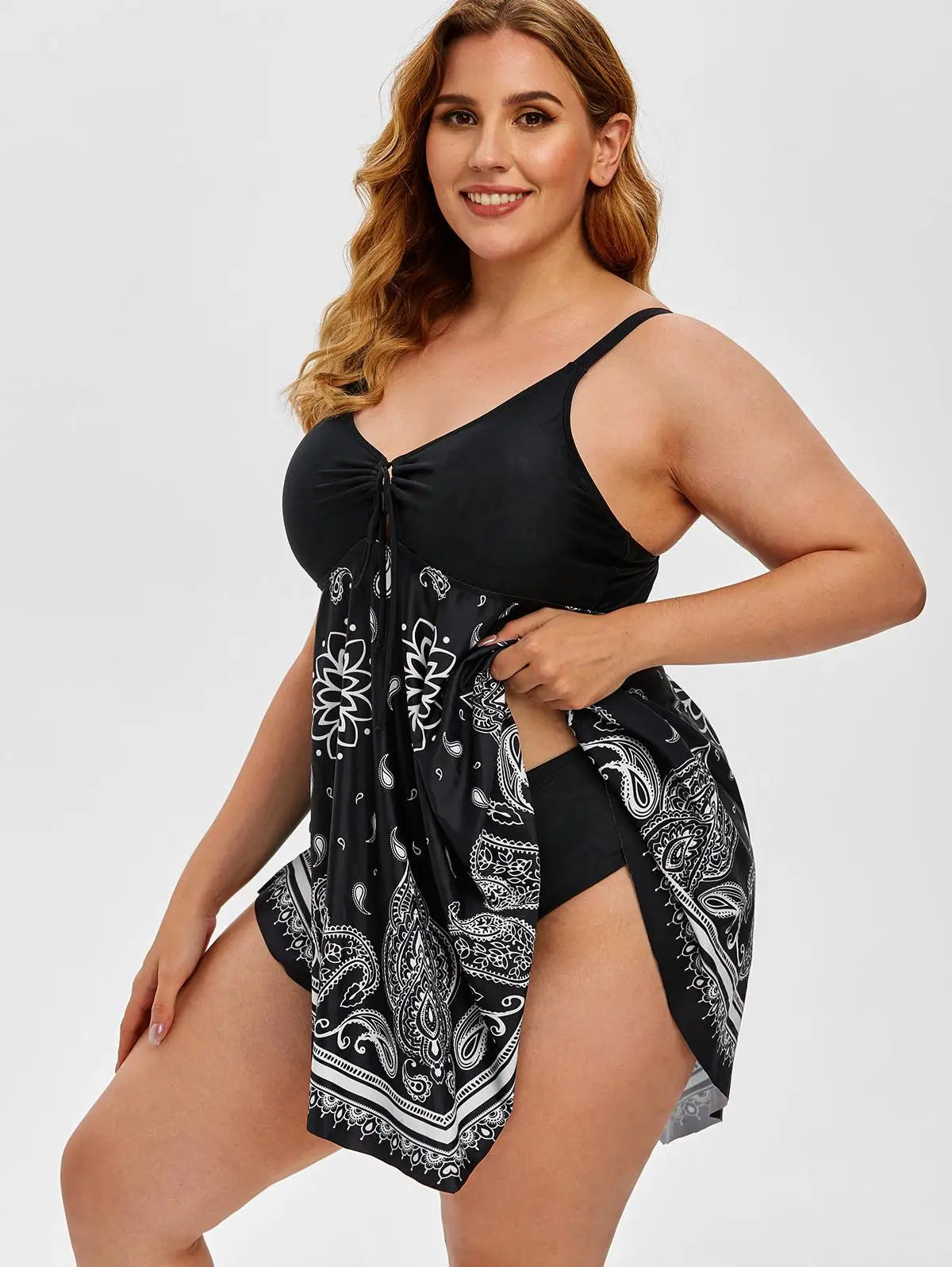 ROSEGAL Plus Size Women's Curve Paisley Handkerchief Padded Modest Tankini Swimsuit