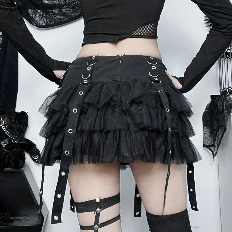 Y2K Street Dark Devil Cloth Strip Pleated Skirt Metallic Buckling Lace Layer Cake Short Skirt Women‘s High-end Design Sex Skirt