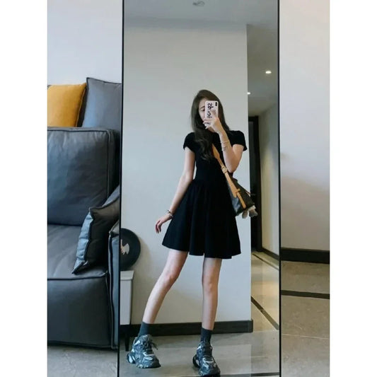 Audrey Hepburn Inspired Chic Short Sleeve Dress 2025 Summer Petite Slimming Fit Sweet-Sexy Vibe Casual Elegant Women's Fashion Badiee Stylez