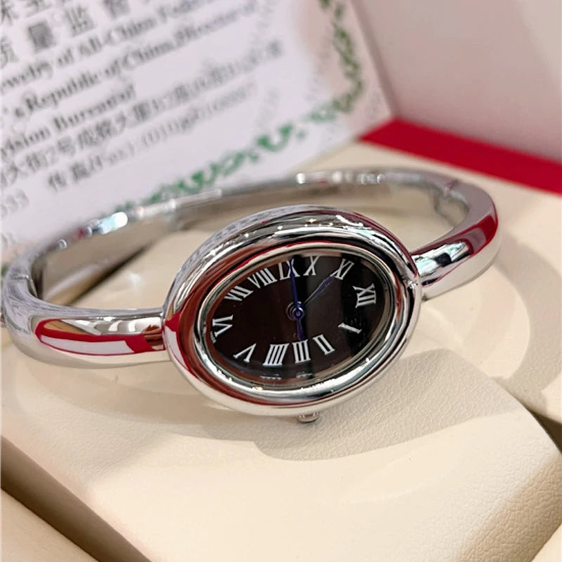 Fashion Brand Wrist Watches Woman Girl Oval Diamond Crystal Bracelet Style Quartz Steel Metal Band Luxury Clock CA192 A Silver black