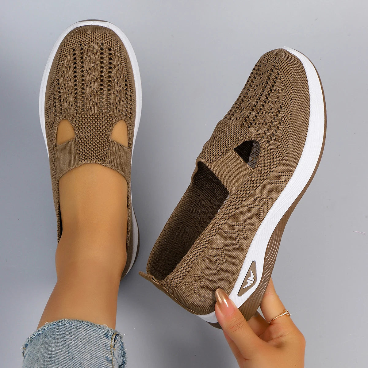 Spring new women's sports shoes, fashionable, breathable, lightweight, non-slip, wear-resistant, casual sports shoes, flat shoes