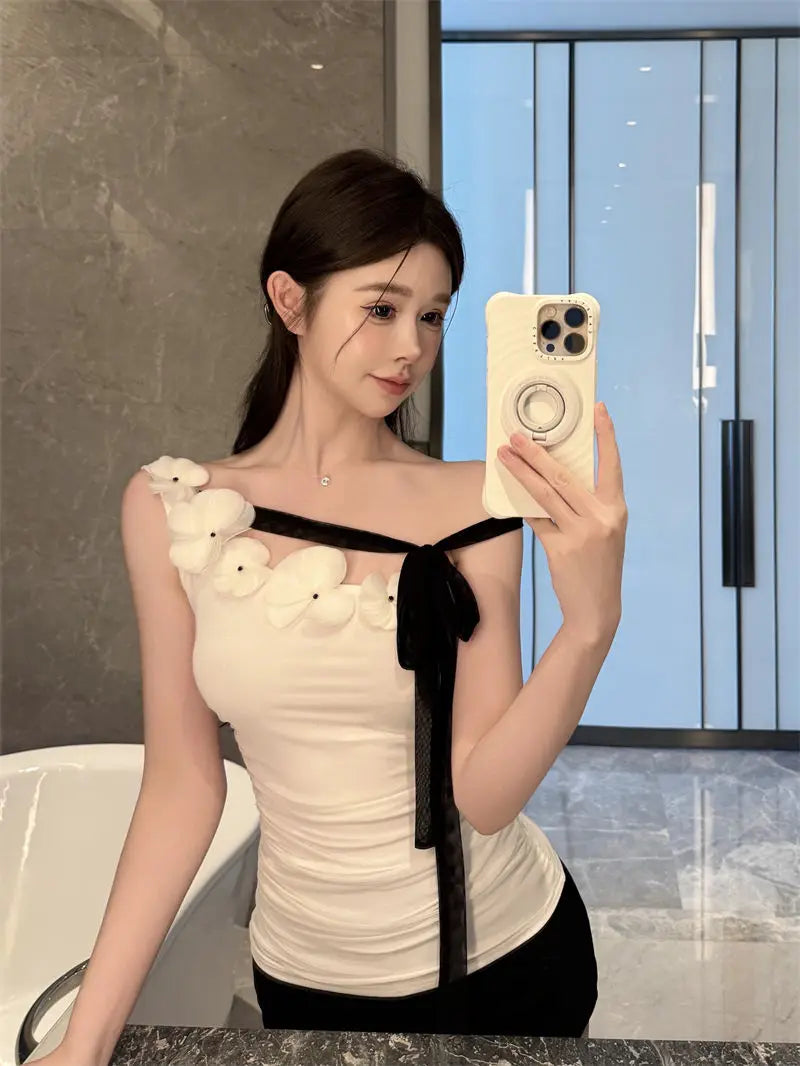 Women Asymmetric Blouse Summer Floral Applique Sleeveless Top Tie Front Design Elegant Night Out Outfit Romantic Date Top