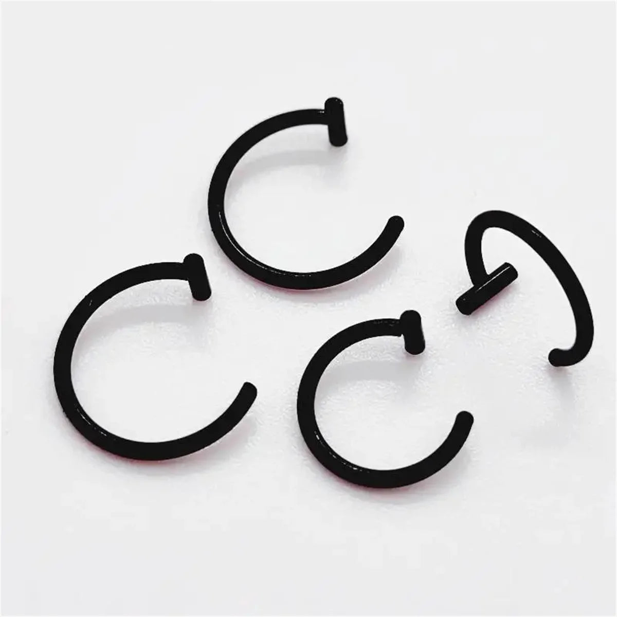 2/4Pcs 18G 316L Stainless Steel Fake Lip Rings for Women Men, Fake Septum Nose Ring Clip On Lip Ring Fake Piercing Jewelry A4-4pcs-Black CHINA