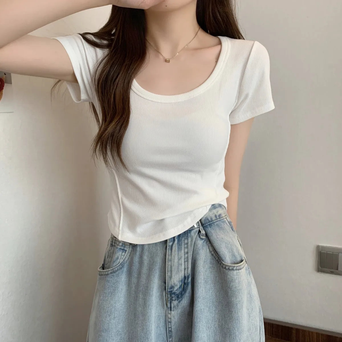 Y2K T-shirt Women V-neck Irregular Short Sleeve Crop Top New Korean Fashion Slim High Waist Solid Tee Shirt Woman Sexy Clothes WHITE