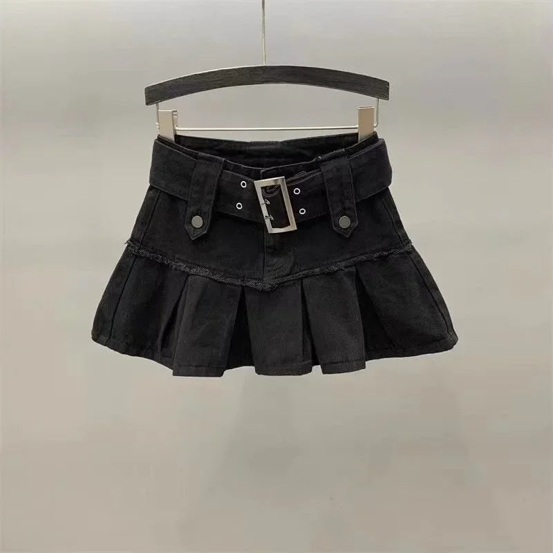 Streetwear Black Skirts Retro Goth Y2k Skirt Embroidered Pocket Patchwork with High Waist and Hip Bag Harajuku Denim Mini Skirt 4