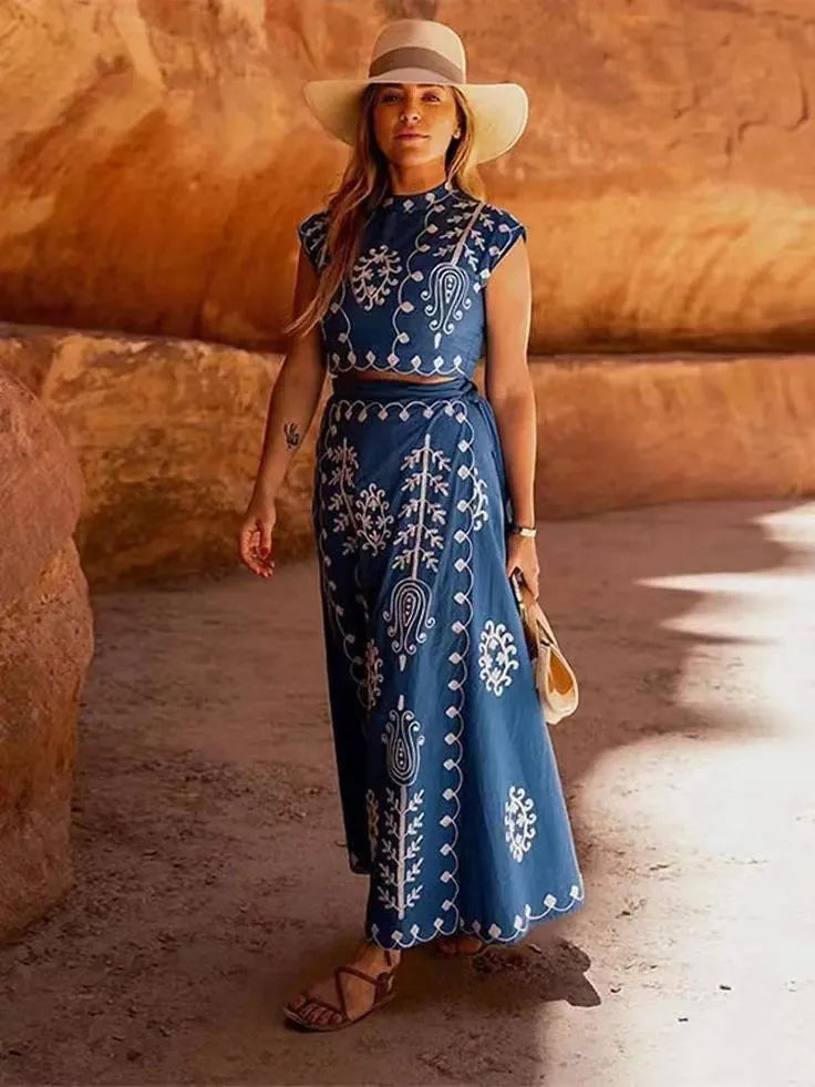 Elegant Women's Retro Printed Sleeveless Half High Neck Short Top With Vacation Style Two-piece Vestidos For Spring/summer 2024 Dark blue