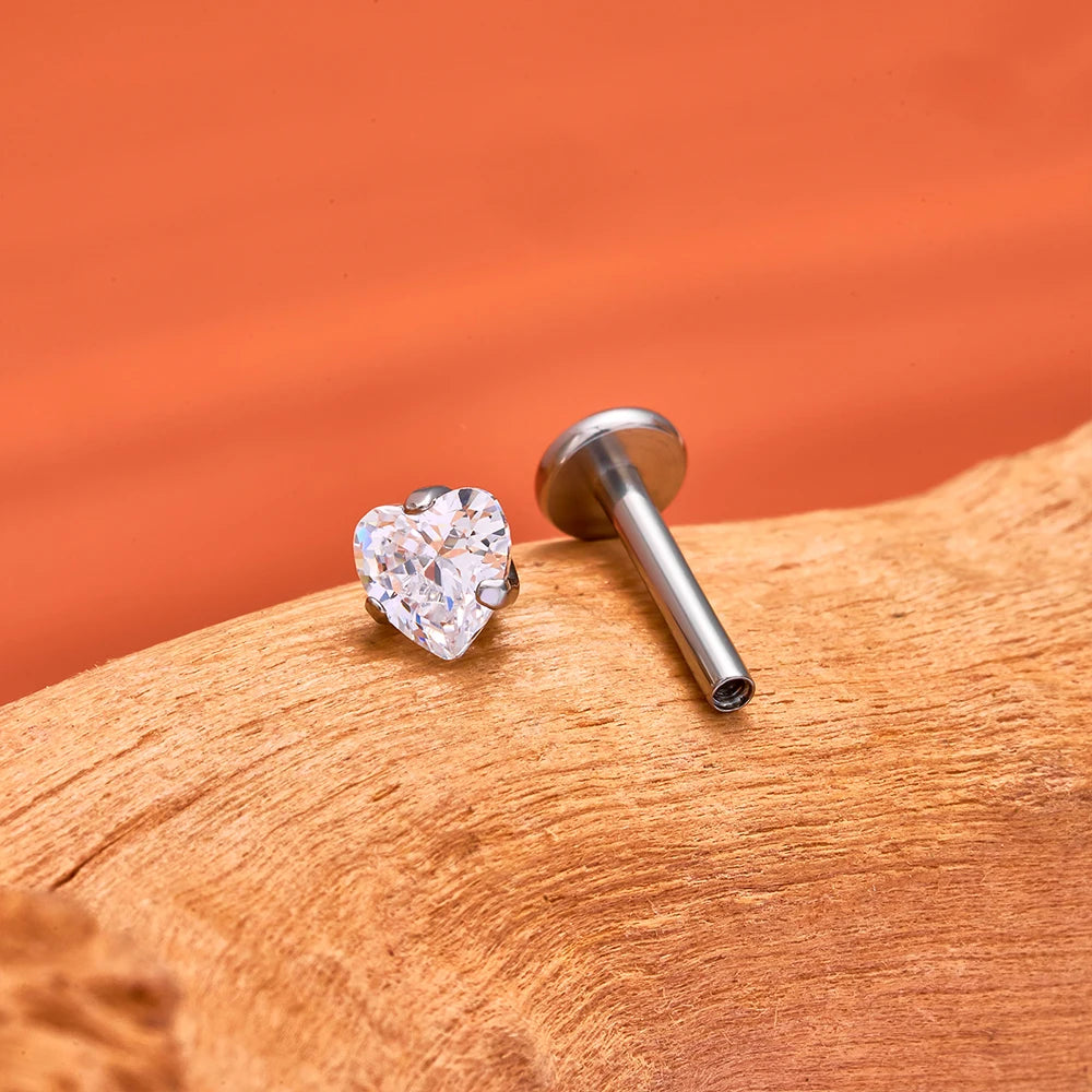 1/10PCS ASTM F136 Titanium 16G Heart CZ Threaded Labret 3mm/4mm CZ Cartilage Tragus Helix Nose Stud Piercing Jewelry
