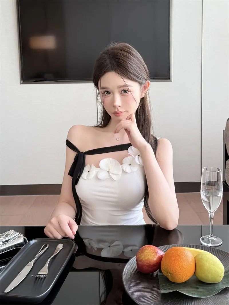 Women Asymmetric Blouse Summer Floral Applique Sleeveless Top Tie Front Design Elegant Night Out Outfit Romantic Date Top