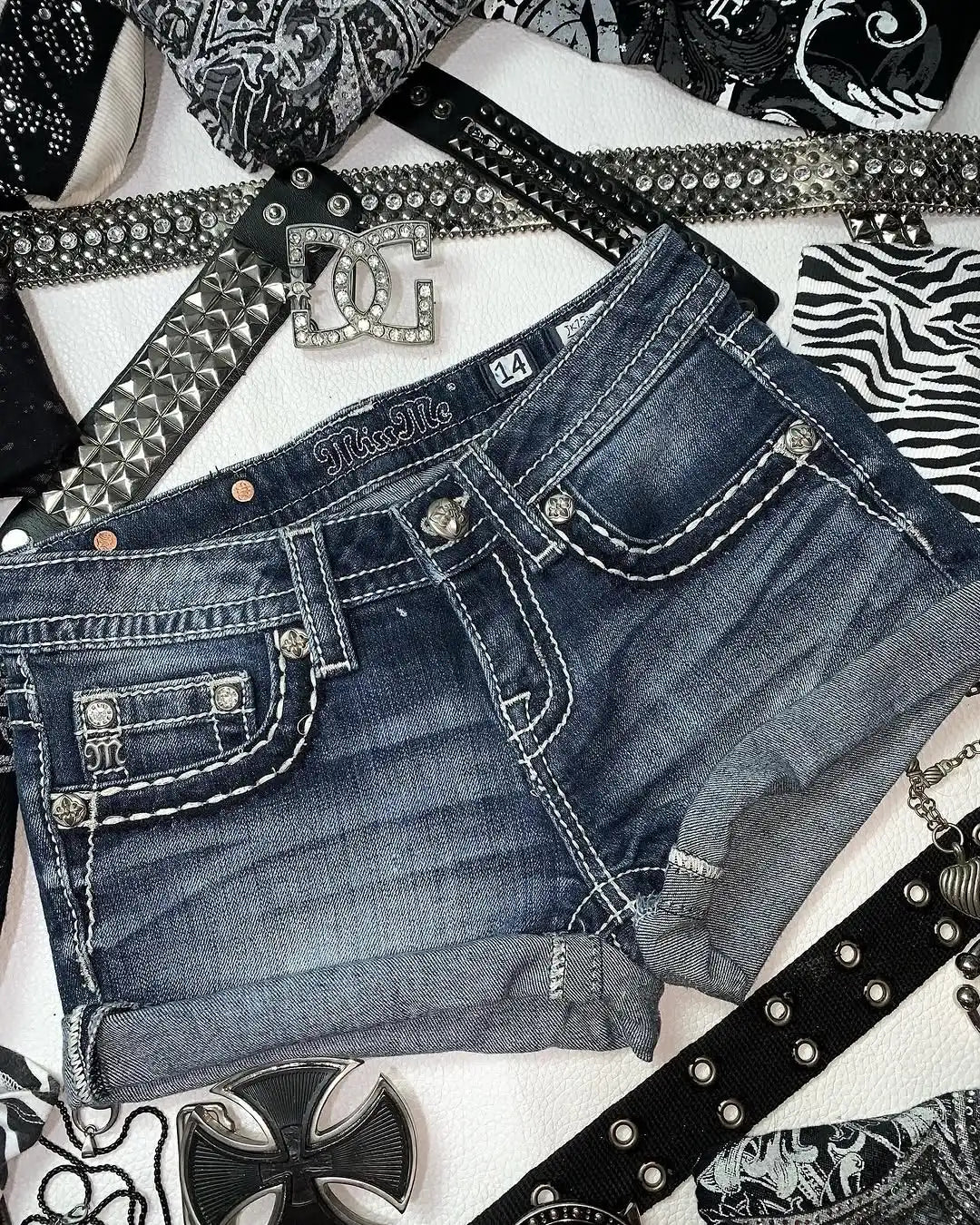 Y2k Shorts Women Harajuku Oversized Pattern Ironing Retro Goth Women Clothing Jean Shorts High Waist Hip Sexy Girl Biker Shorts