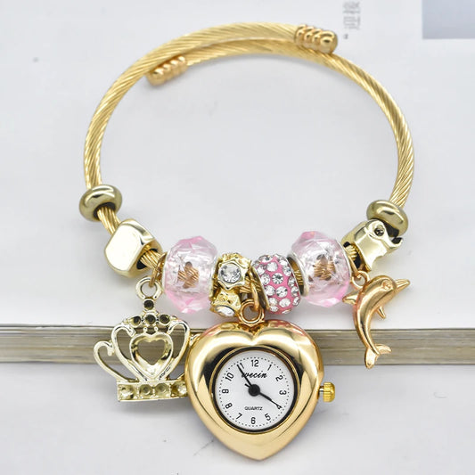 Women's Bracelet Watch Love With Stylish Decor Refined Round Quartz Watch Casual Elegance