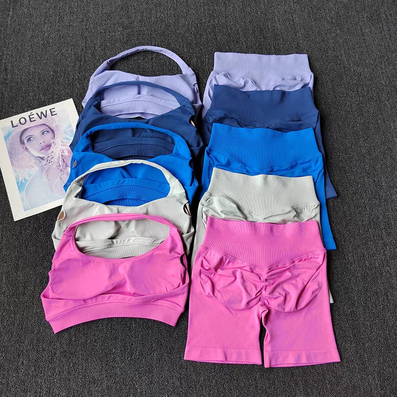 2 Pieces Yoga Suit for Women Seamless Fitness Gym Clothes Halter Sports Bra Matching Impact Shorts Workout Sets Gym Outfit