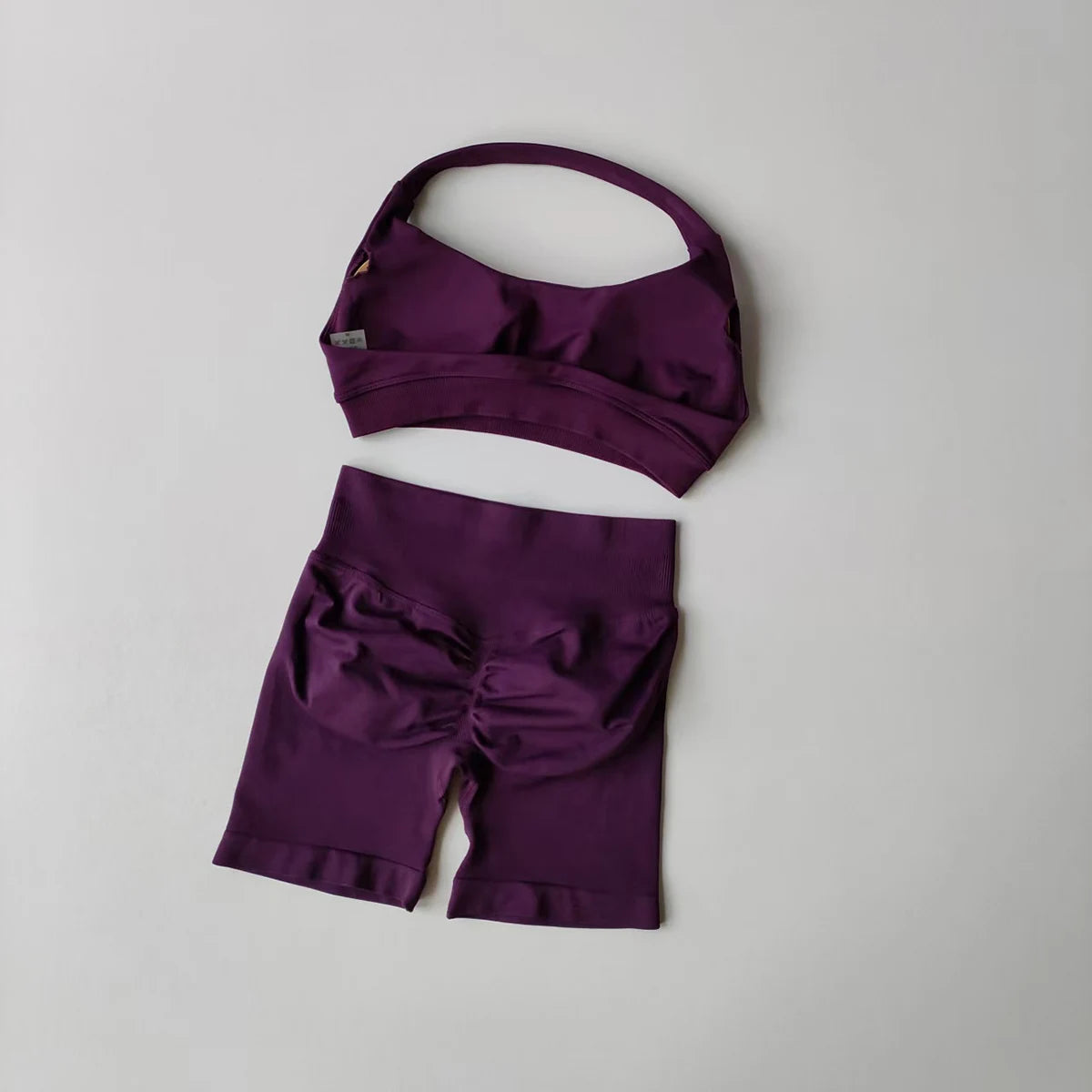 2 Pieces Yoga Suit for Women Seamless Fitness Gym Clothes Halter Sports Bra Matching Impact Shorts Workout Sets Gym Outfit Grape Purple CN