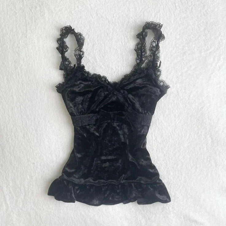 Y2K fashion retro clothing from the charming sweet sexy floral slender punk baby T-shirts streetwear halter tops aesthetic women black