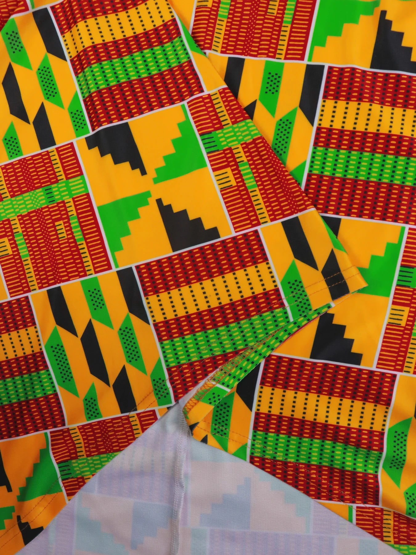 Plus Size European and American Multicolored Plaid Geometric Print Outfit, Fashionable Wide-Leg Pants Set, Comfortable to Wear,