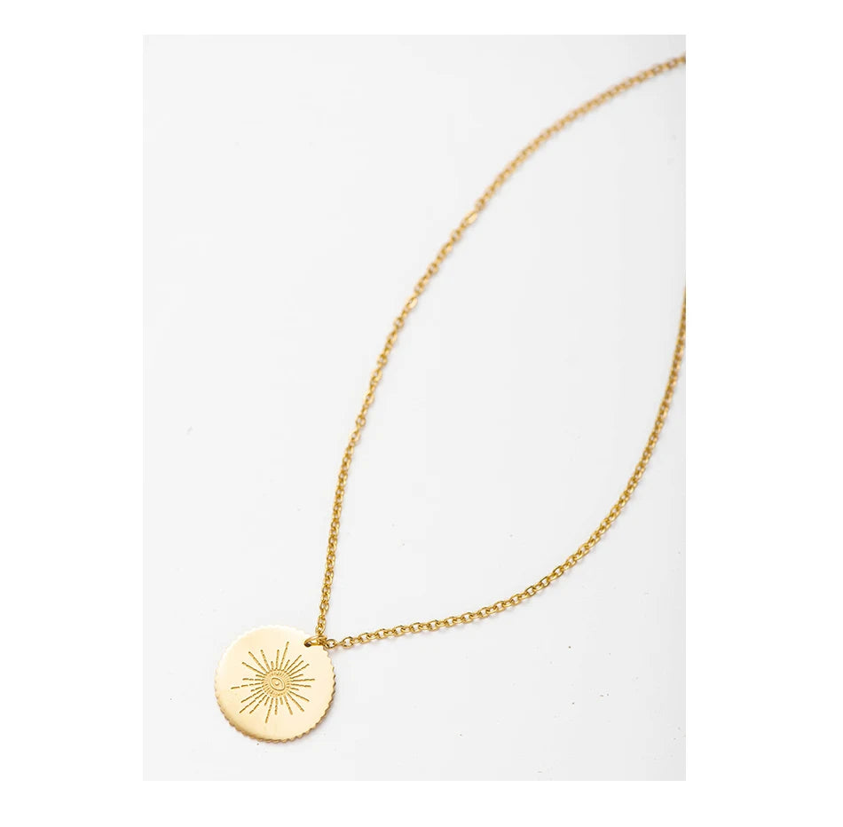 Gold Plated New Women Stainless Steel Necklace Round Disc Pendant With Eyes Pattern Clavicle Necklace Wedding Jewelry Wholesale