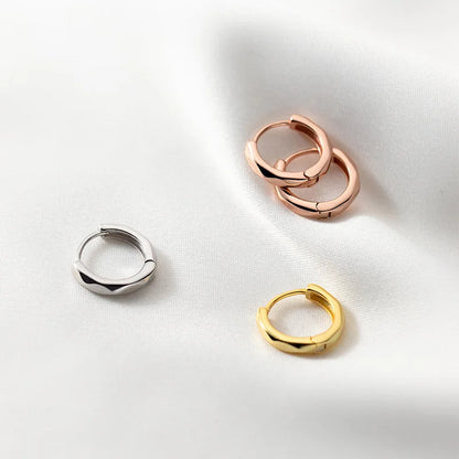 WANTME 925 Sterling Silver Fashion Simple Geometric Huggies Ear Buckle for Women Charm European Party Piercing Hoop Earrings Jew