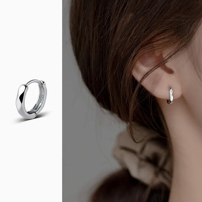 WANTME 925 Sterling Silver Fashion Simple Geometric Huggies Ear Buckle for Women Charm European Party Piercing Hoop Earrings Jew