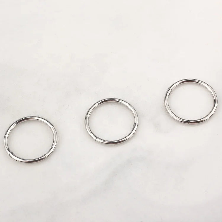 Right Grand Hypoallergenic Nose Rings ASTM F136 Titanium Septum Jewelry Hinged Segment Ring Body Piercing Nose Hoop Lip Rings