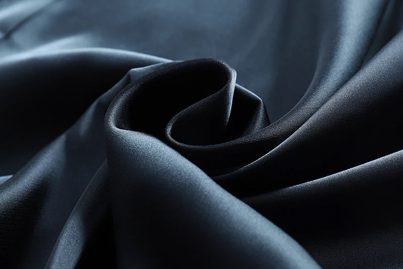 Spaghetti Strap Top Women Halter V Neck Basic White Cami Sleeveless Satin Silk Tank Tops Women'S Summer 2025 Camisole