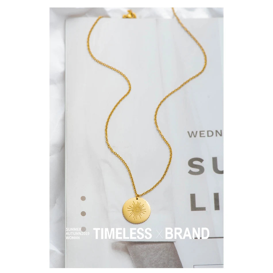 Gold Plated New Women Stainless Steel Necklace Round Disc Pendant With Eyes Pattern Clavicle Necklace Wedding Jewelry Wholesale