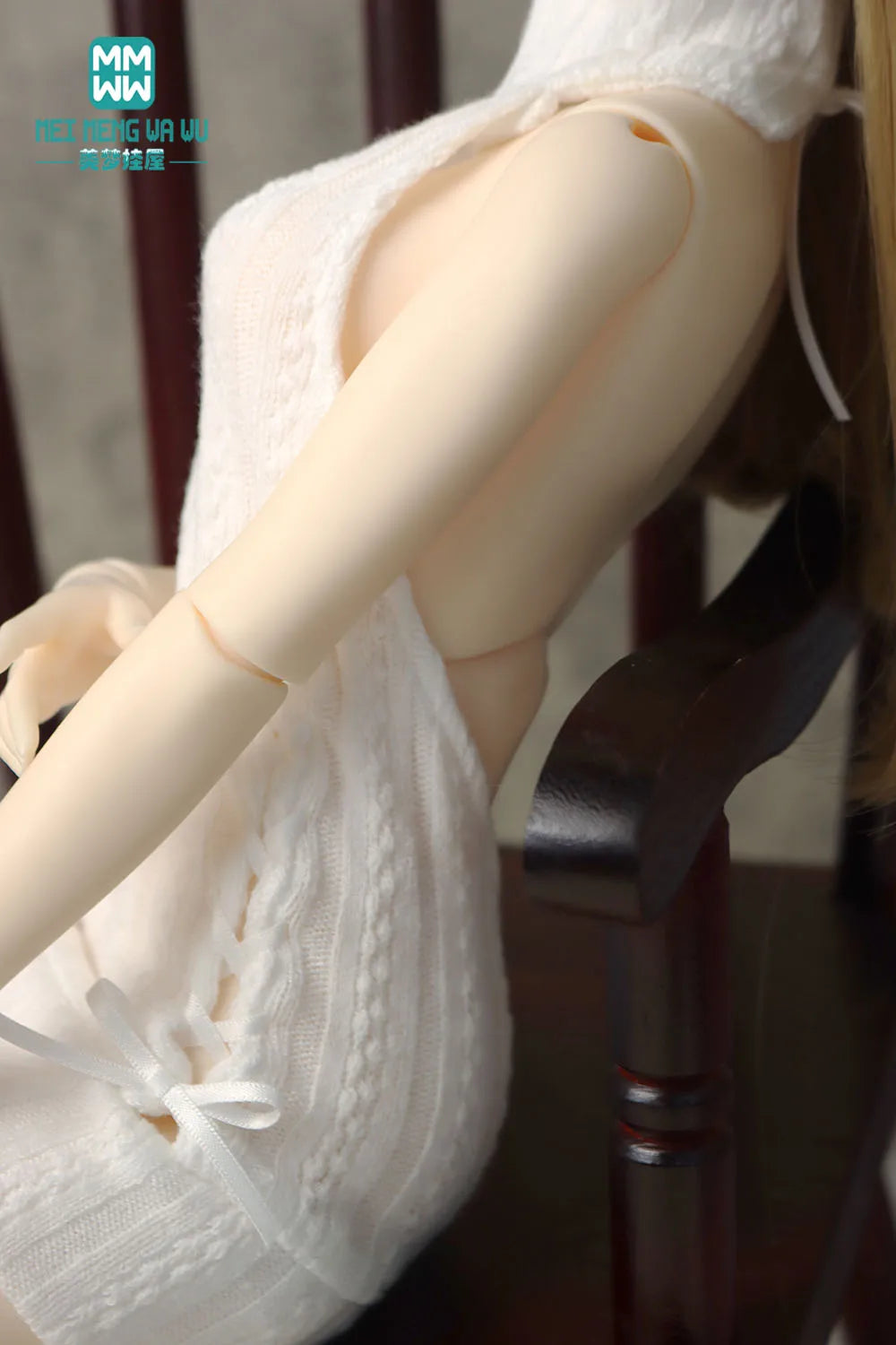 1/4 1/3 BJD clothes DD SD DDL MSD doll fashion hanging neck hanging neck sweater dress Arm sleeve