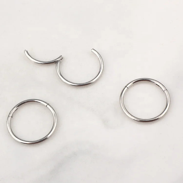 Right Grand Hypoallergenic Nose Rings ASTM F136 Titanium Septum Jewelry Hinged Segment Ring Body Piercing Nose Hoop Lip Rings