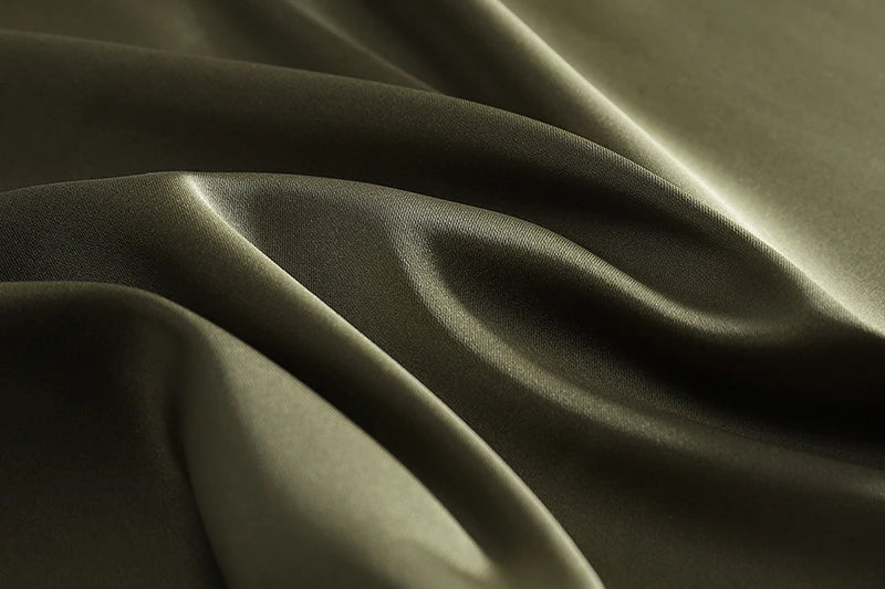 Spaghetti Strap Top Women Halter V Neck Basic White Cami Sleeveless Satin Silk Tank Tops Women'S Summer 2025 Camisole