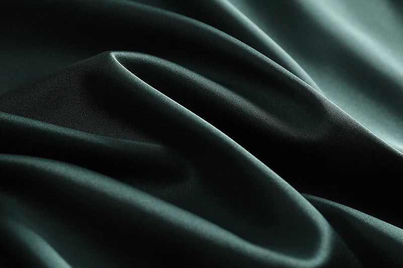 Spaghetti Strap Top Women Halter V Neck Basic White Cami Sleeveless Satin Silk Tank Tops Women'S Summer 2025 Camisole