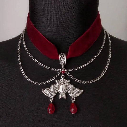 Goth Red Velvet Choker Bat Necklace Victorian Gorgeous Punk Gothic Vampire Jewelry Fashion Party Women Halloween Gift Charm