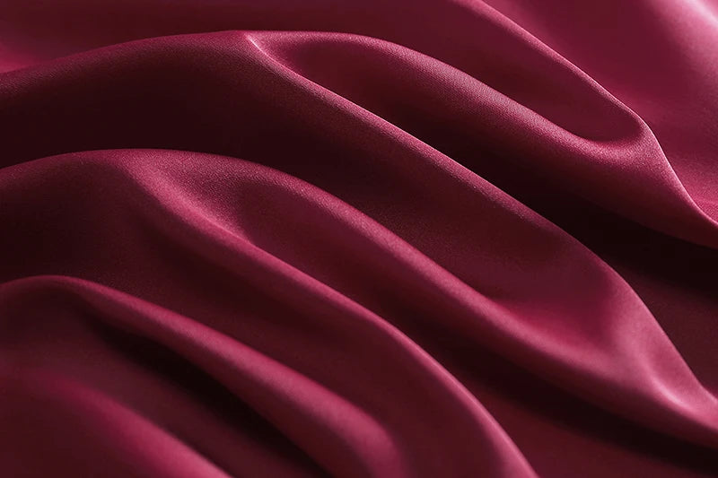 Spaghetti Strap Top Women Halter V Neck Basic White Cami Sleeveless Satin Silk Tank Tops Women'S Summer 2025 Camisole