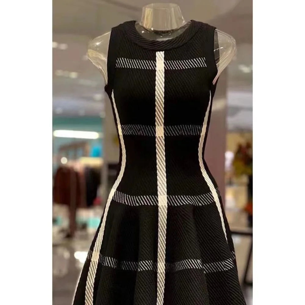 2025 Korean Fashion Color Clash Sleeveless Cotton Mini A line Knit Dress for Women Trendy Summer Outfit