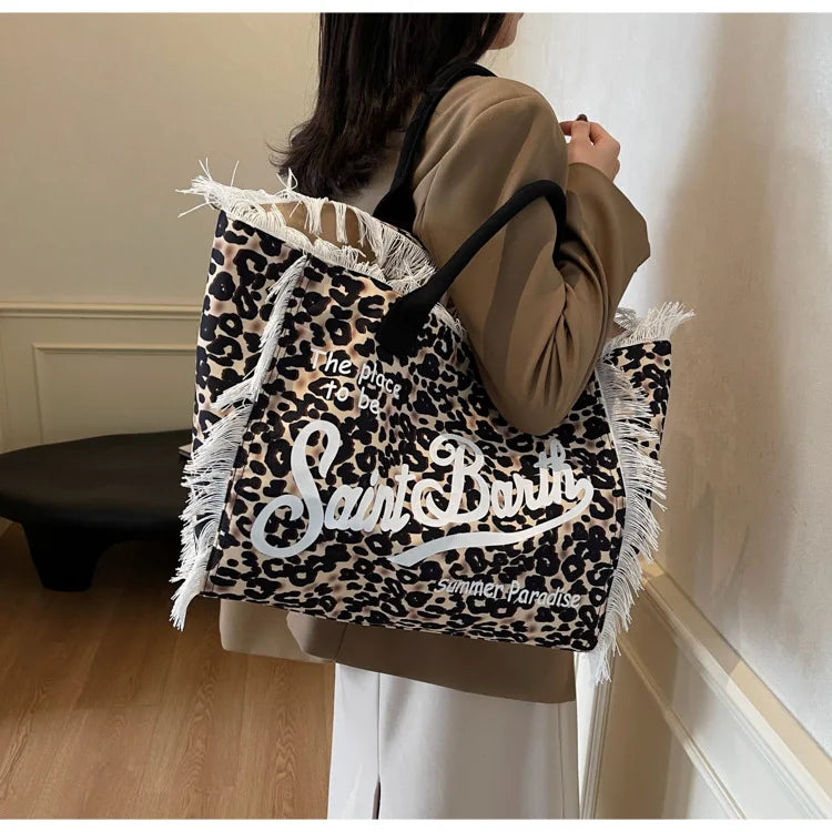 European and American Letters Tassel Canvas Bag Arge Capacity Handbags Travel Women Beach Tote Bag Fashion Casual Shopping Bags