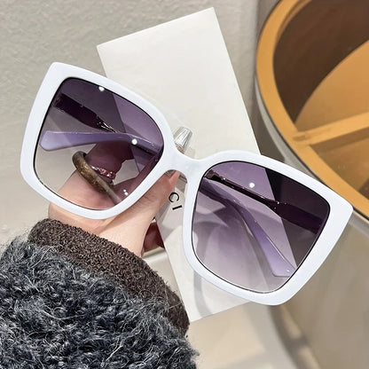 1pc Women's Large Square Frame Fashion Sunglasses - Stylish Gradient Purple Lens with Tortoiseshell Pattern Badiee Stylez