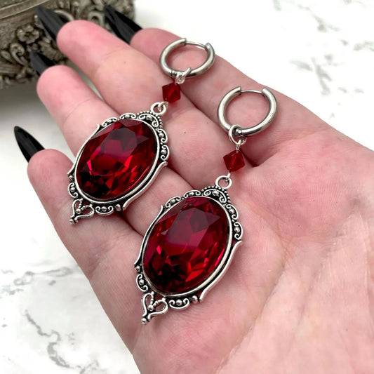 Vampire Cameo Earrings, Gothic jewelry, Blood drops, Pagan, Voodoo accessories, Punk, Victorian, Demon, Goth ear hooks For Women AQ-6193 CHINA