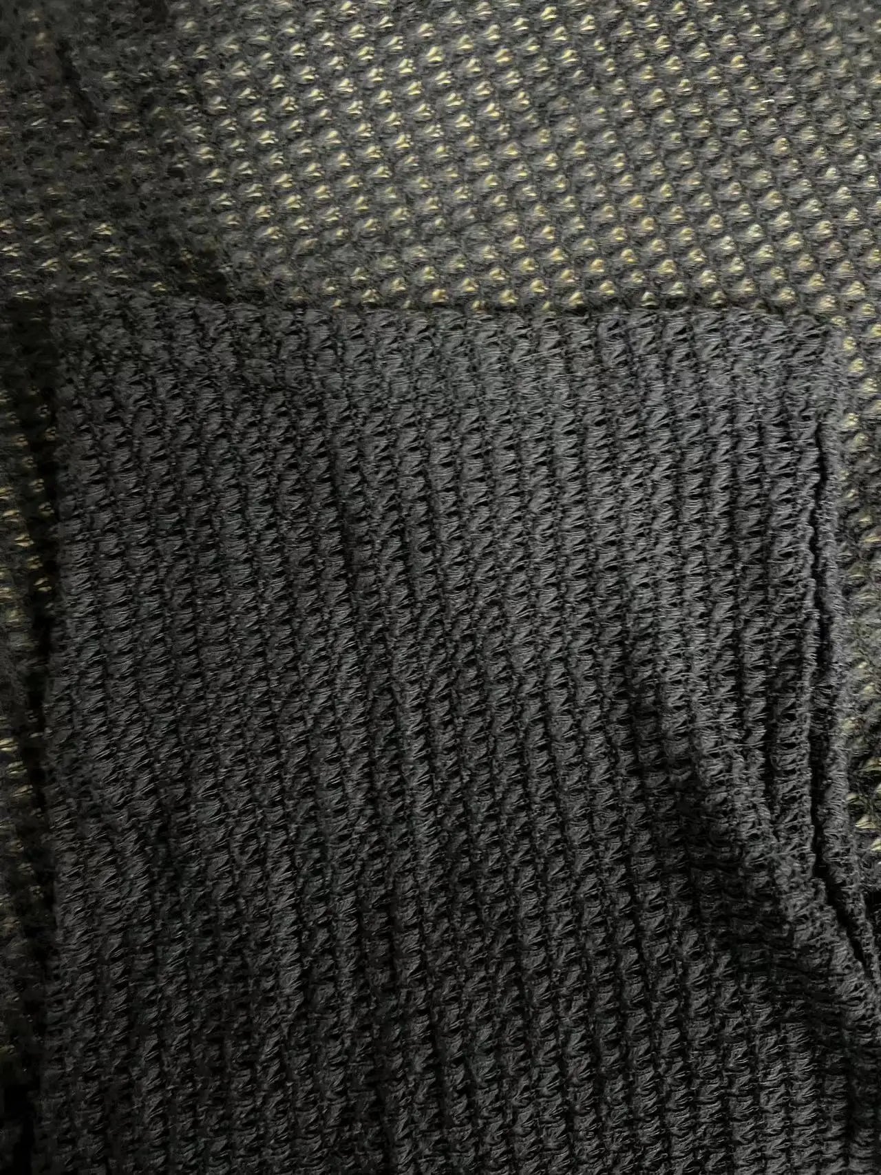 Plus size pure color pocket cardigan coat, casual long-sleeved shirt, suitable for spring and autumn wear, women plus size cloth