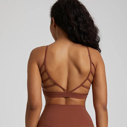 Open Back Sports Bra 8 Way Stretch Deep U Neck Bra Padded Fitness Top for Women Roasted Russet