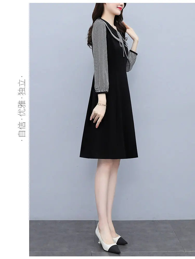 2025 New Spring Autumn Wear Temperament Small Flavor Style Slim Skirt Doll Collar Fashion Dress Women