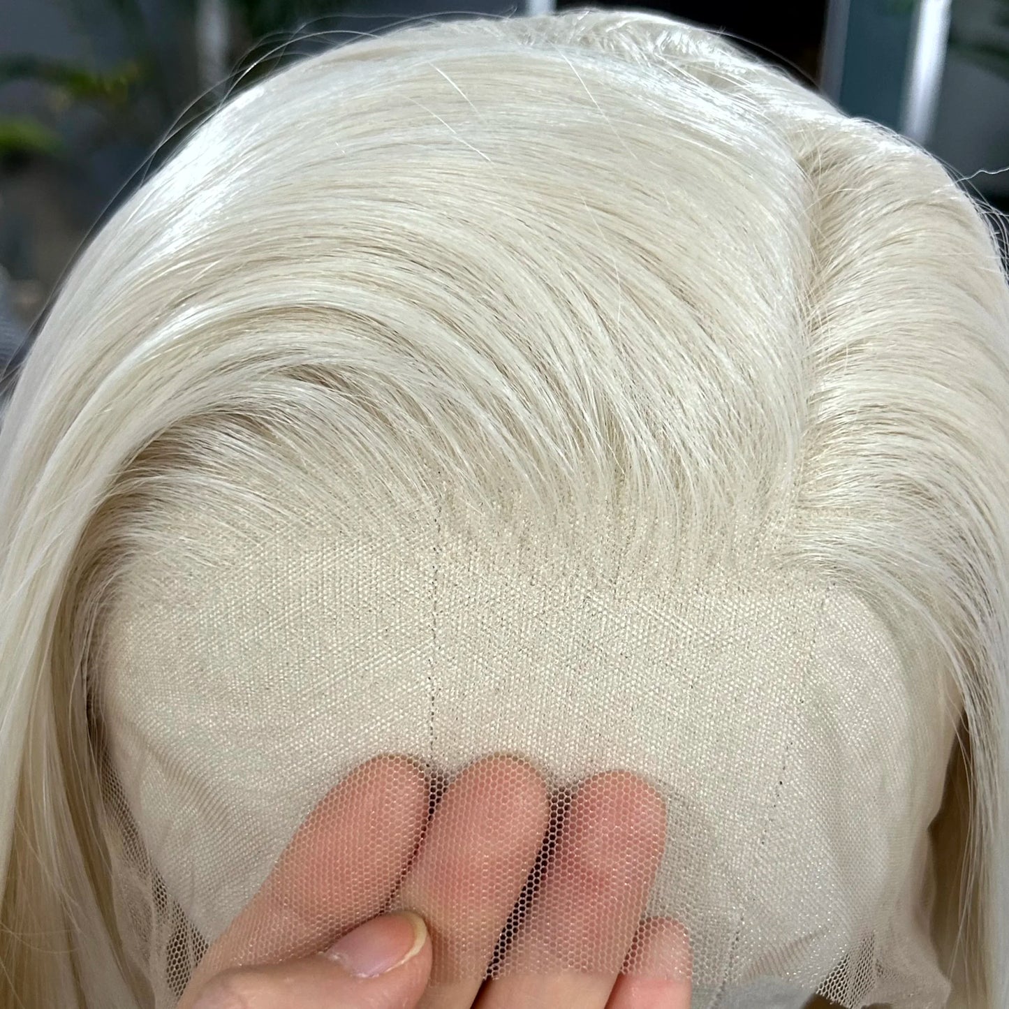 Platinum Blonde Long Wavy Synthetic Wig Free Part Loose Wave Natural Curly 13X4 Lace Front Wigs for Women Daily Party Cosplay Badiee Stylez