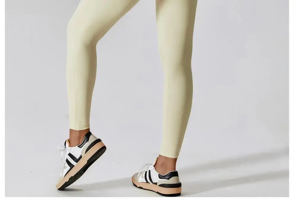 One-piece Sports Training Jumpsuit Women's Long Sleeve Tight Hip-highlighting Bodysuit Gym Clothing Sexy Dance Exercise Tights Badiee Stylez