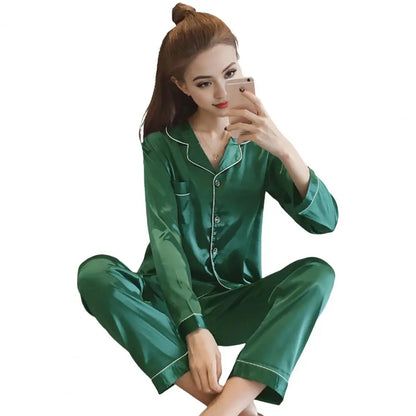 Women Two-piece Pajama Set Classic Design Sleepwear Elegant Women's Silk Pyjama Set with Long Sleeve Button Top Elastic for Home Green China