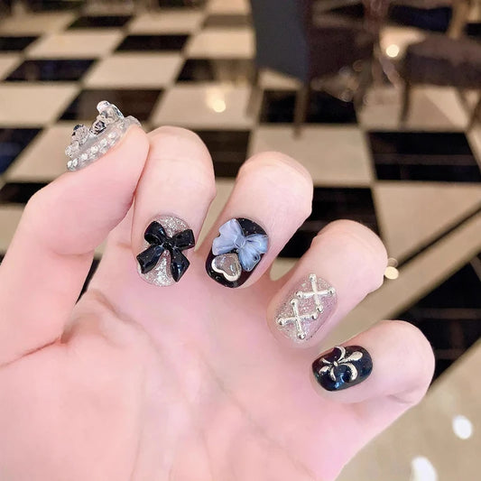10Pcs Short Square Round Handmade Nails Bow Black and White Bear Fake Nail Diamond Decoration Removable Wearable Nail for Women