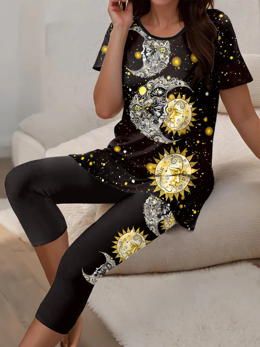 Plus Size Sun & Moon Print Capris Leggings Set, Crew Neck Short Sleeve T-shirt & Capris Leggings, Women's Plus Size Clothing