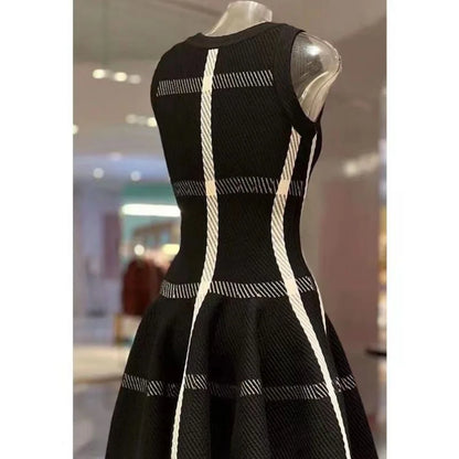 2025 Korean Fashion Color Clash Sleeveless Cotton Mini A line Knit Dress for Women Trendy Summer Outfit
