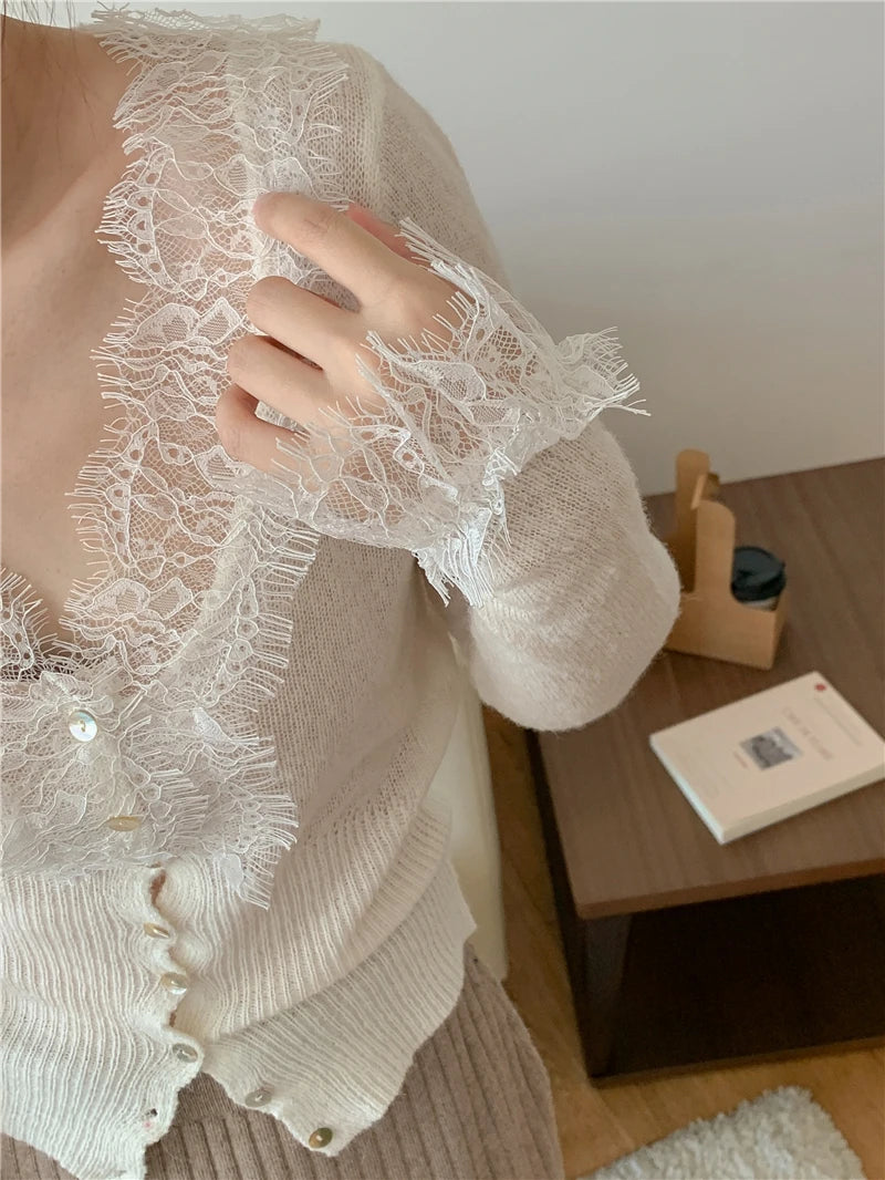 High-fashion Kawaii Botton Up Lace Patchwork Knitted Cardigan Women Autumn Winter Ladies Elegant Vintage Sweater Cheap Wholesale