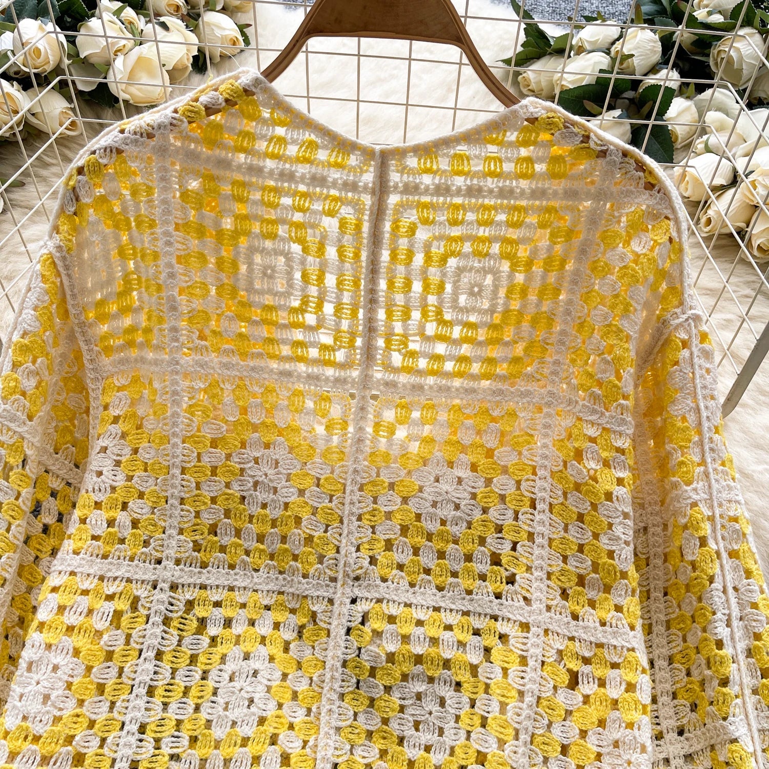 SINGREINY Vintage Boho Loose Plaid Cardigans Female Long Sleeves Hook Flower Hollow Tops 2025 Vacation Sunscreen Casual Shirt Badiee Stylez