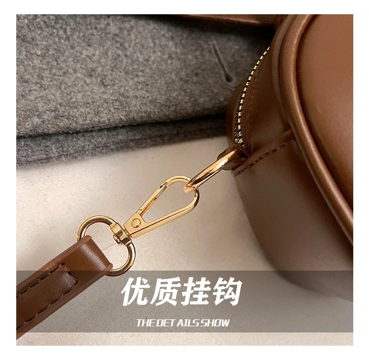 Luxury high-end designer portable bowling bag female 2025 new autumn and winter fashion all-match messenger bag small square bag