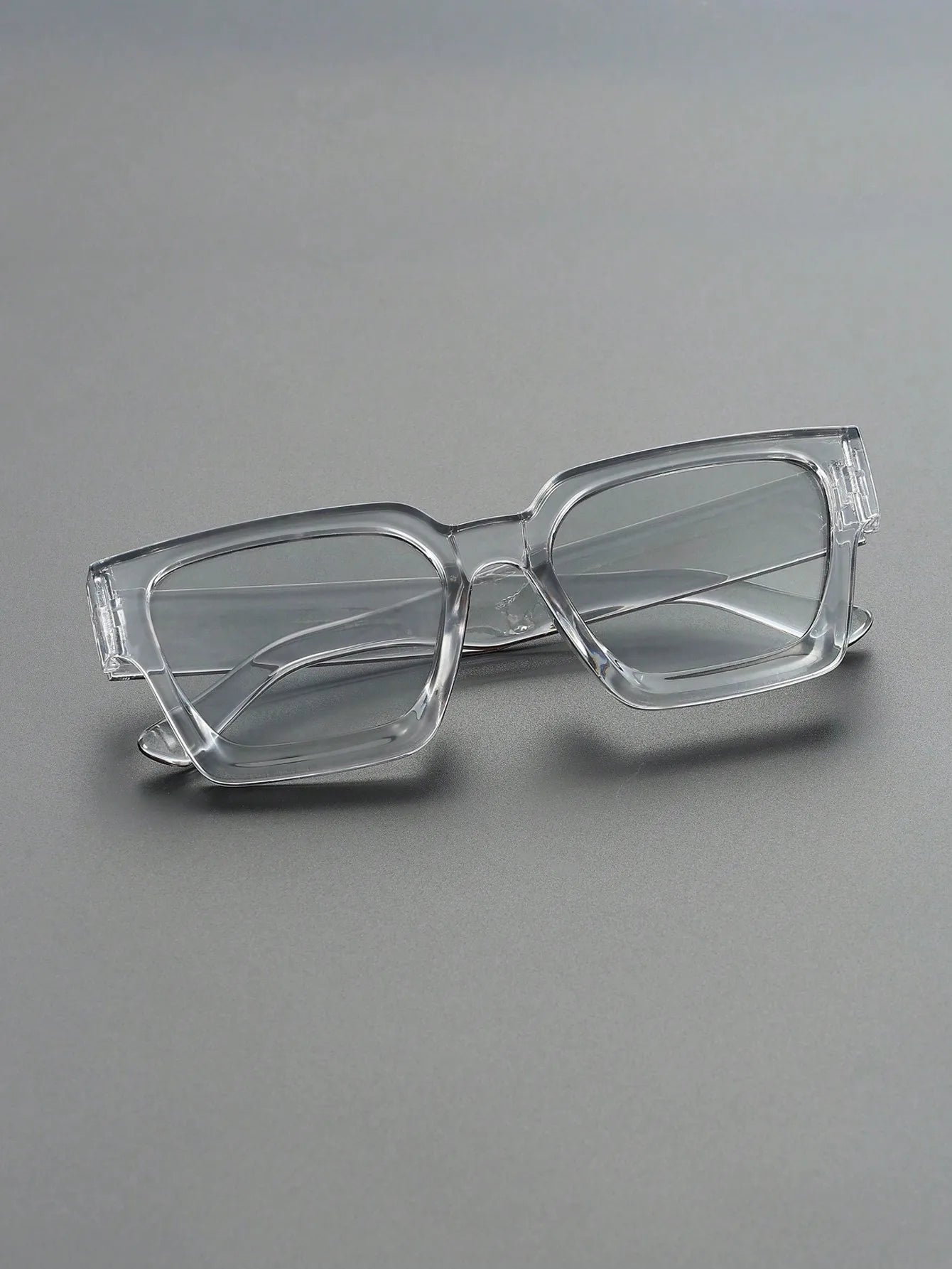 1/2 PC S Classic Fashion Square Plastic Frame Women Sunglasses For Men Daily Life Shades Eyewear Accessories. Badiee Stylez